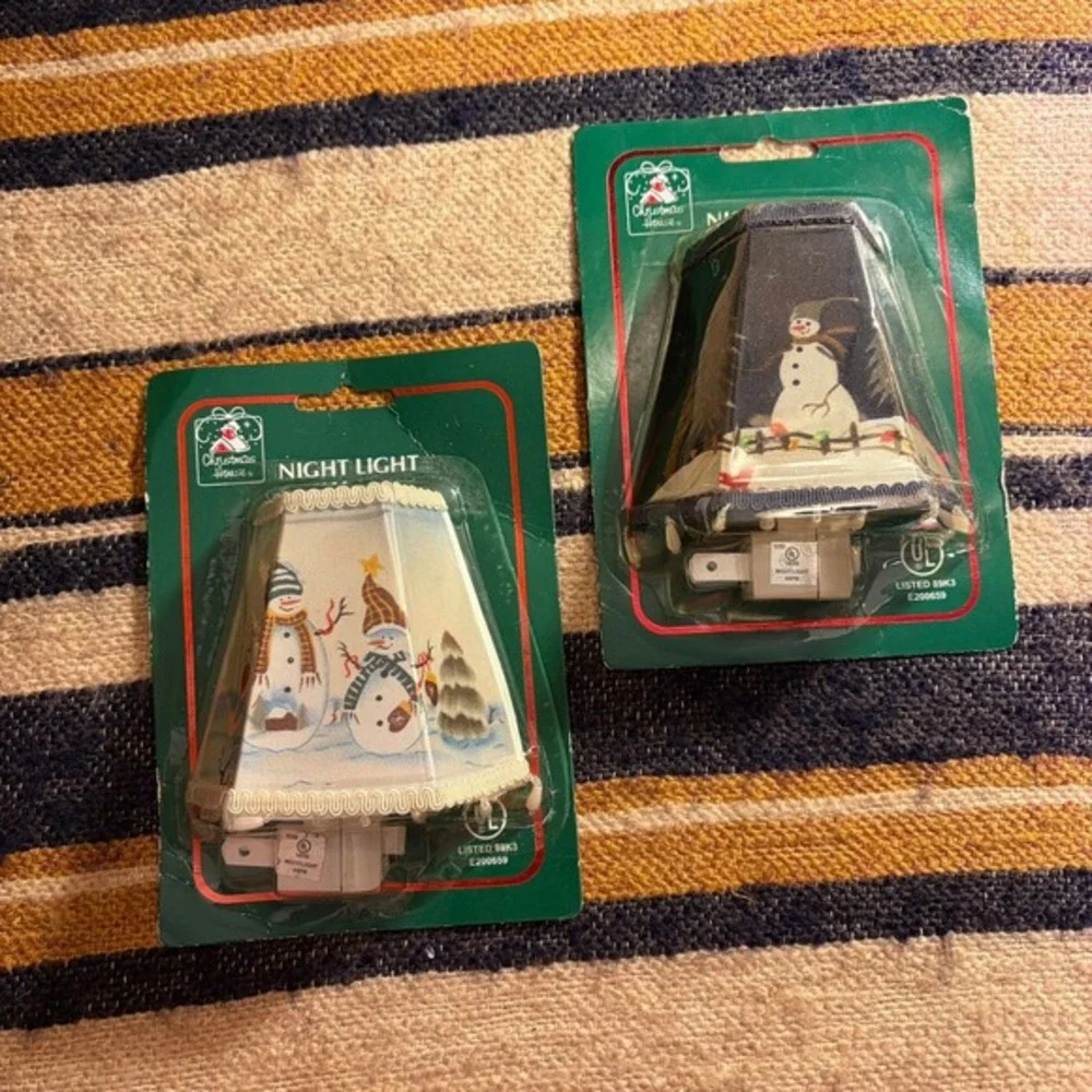 Christmas House Snowman Plug-In Night‎ Light 2 Pack Winter Holiday Granny 90s